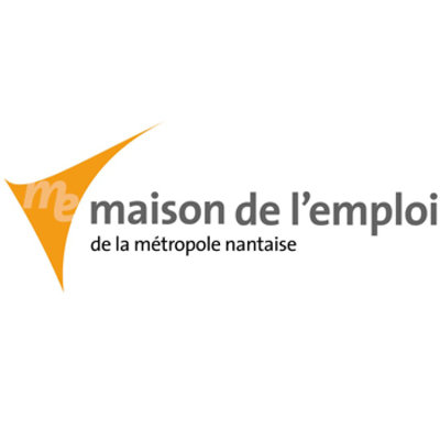 MAISON EMPLOI CARRE BLANC